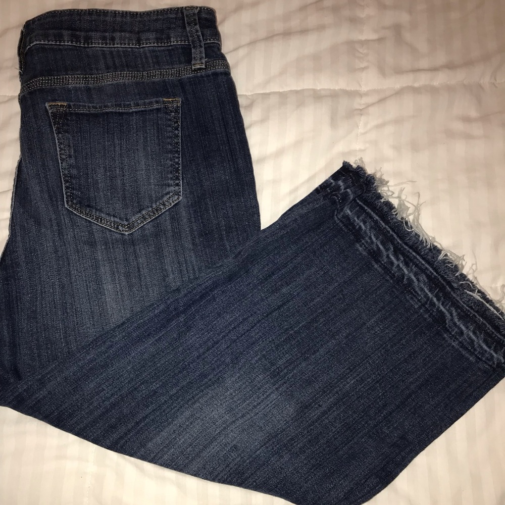 Stylus Cropped Jeans